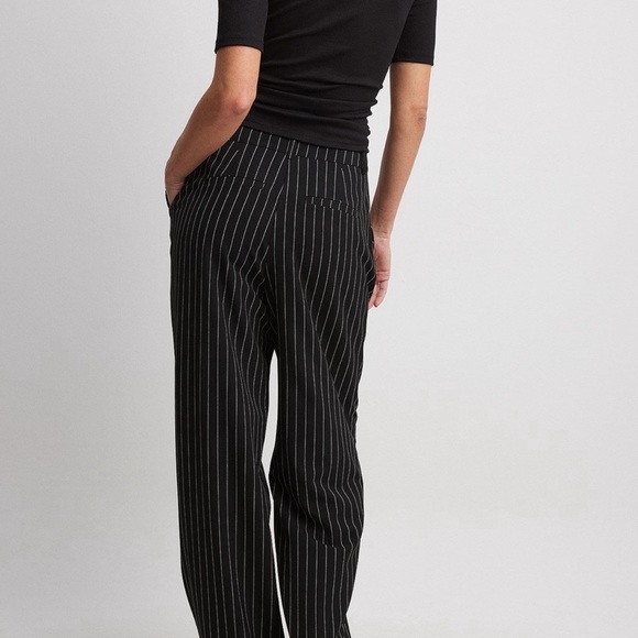 Stripped Black Oversized Suit by Na-Kd - Picture 5 of 5